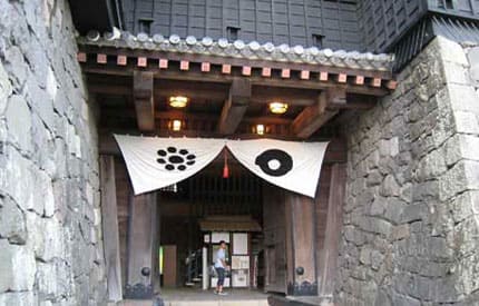 熊本城 天守閣への入り口