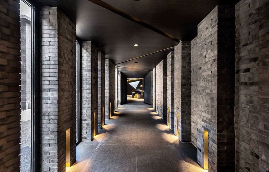 近代的なデザイン系ホテル：北京花間堂后海酒店 (VUE Beijing Houhai)2
