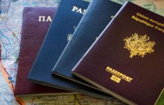 パスポートの取得・携帯について